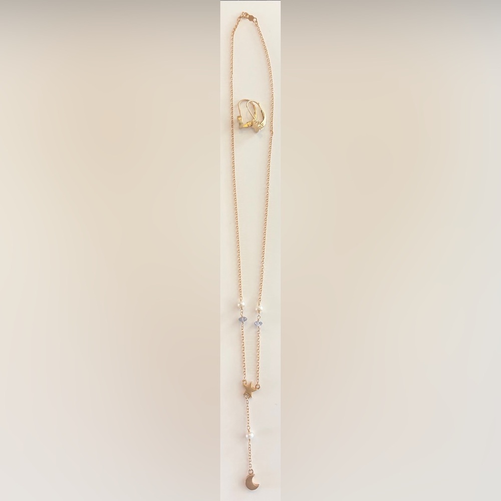 Elegant 14K Gold Star and Moon Necklace & Earrings Set, Like New